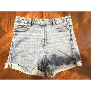 American Eagle Light Wash High Waist Mom Jean Shorts Raw Cuff Hem Womens Size 16